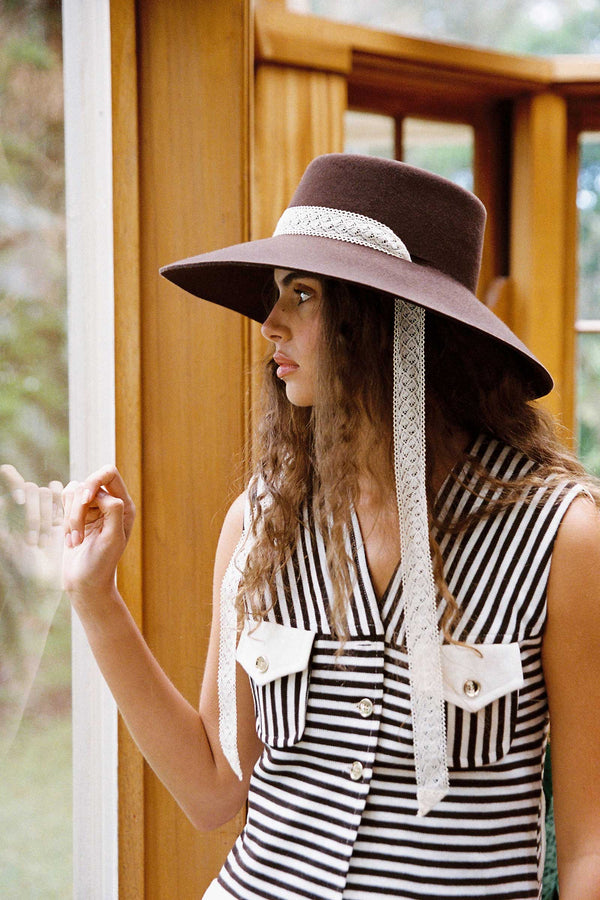 Paloma Midi - Wool Felt Boater Hat in Brown